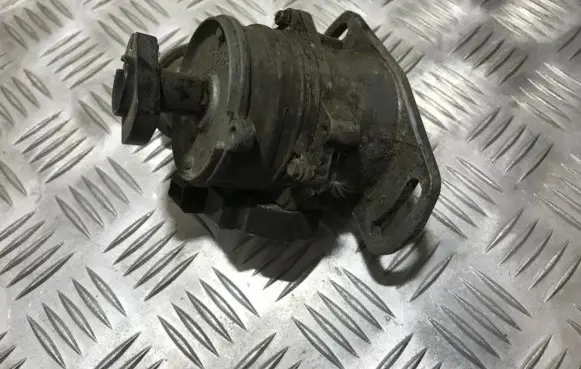 Ford Fiesta Spark distributor 84sf12k059aa 84sf-12k059aa
