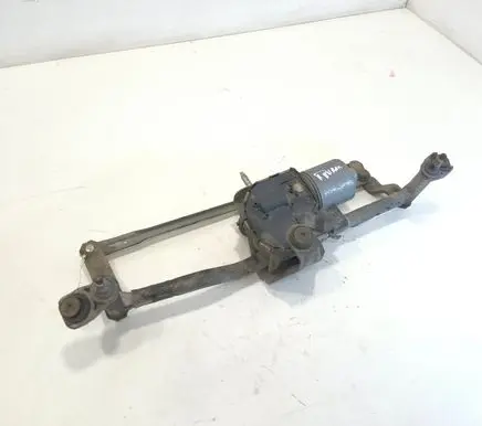 Front wiper linkage and motor