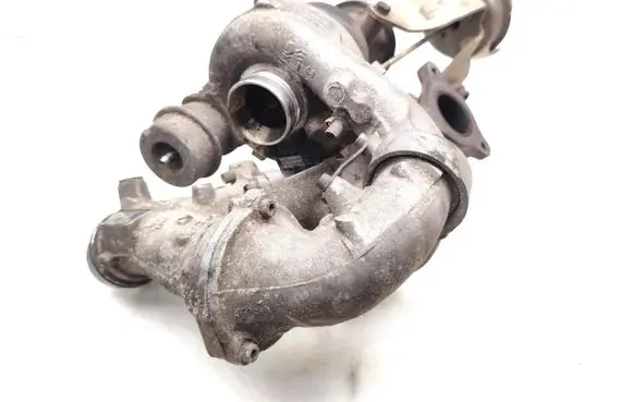 Mercedes-Benz E W212 Turbo A6510902880 A6510905780 A6510906180