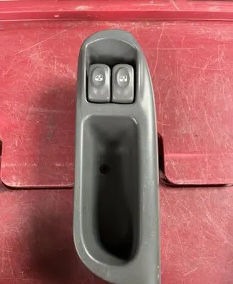 Renault Scenic I Electric window control switch 7700431172