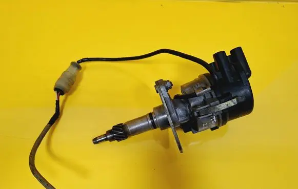 Isuzu Trooper Spark distributor 8941476120