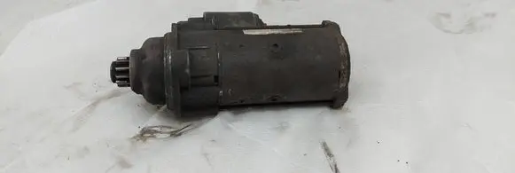 Volkswagen Golf IV Starter motor S191654A 00049061 D7RS130