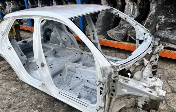 Audi Q2 - Front quarter panel VW27800