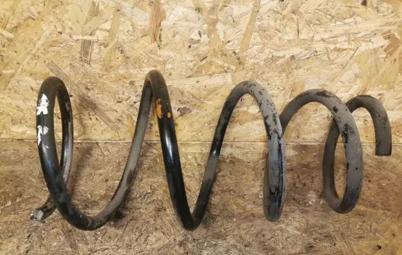 Toyota Verso Front coil spring