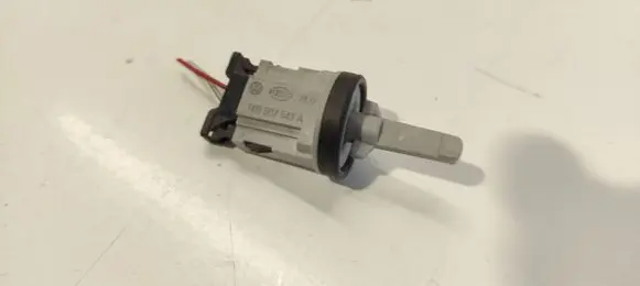 Skoda Octavia Mk2 (1Z) Interior temperature sensor 1K0907543A 270905193921 585507