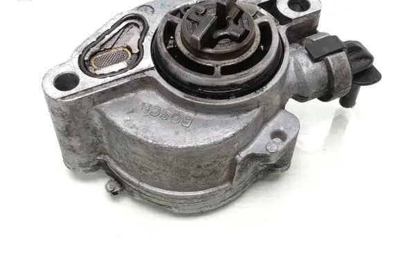 Citroen C3 Vacuum pump D1562a