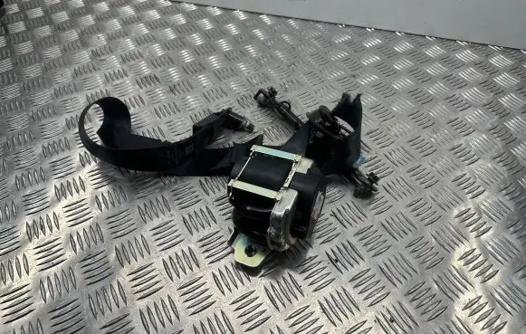 KIA Sportage Front seatbelt 88810F1200 635290900B