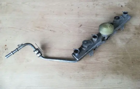 Honda Jazz Fuel main line pipe