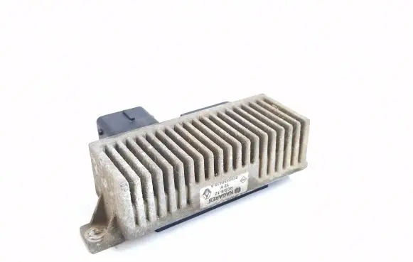 Renault Scenic III - Grand scenic III Other relay 8200558438A RCS812
