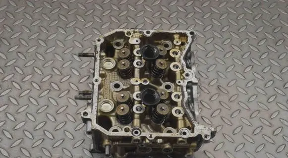Engine head