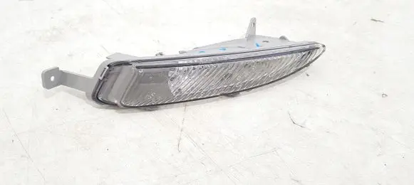 Opel Astra J Front indicator light 13367142