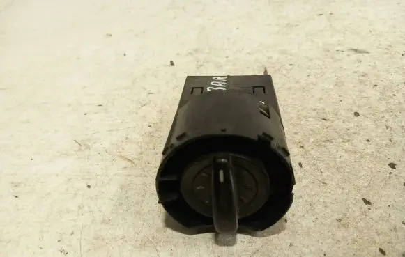 Skoda Fabia Mk1 (6Y) Light switch 6Y1941531