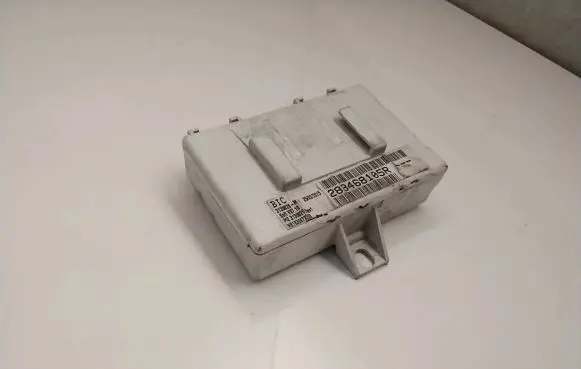 Renault Master III GPS navigation control unit/module 288468105R 3130826 25022015