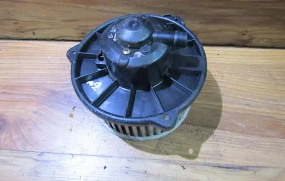 Mazda Demio Heater fan/blower hb111d101