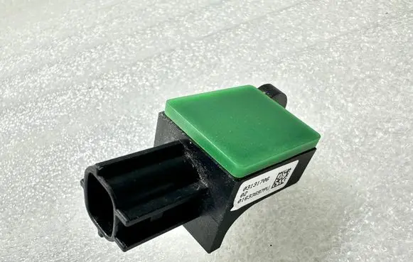 Volkswagen PASSAT B7 Airbag deployment crash/impact sensor 5N0959351B