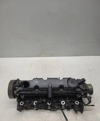 Peugeot 307 Engine head 