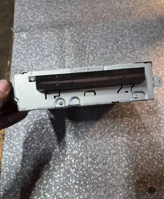 Volvo XC90 Radio/CD/DVD/GPS head unit 30737972 50079041