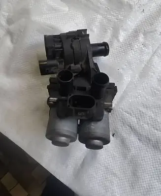 Audi A6 S6 C6 4F Electric auxiliary coolant/water pump PAD12V
