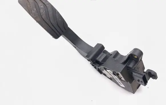 Renault Megane IV Accelerator throttle pedal 180101312R