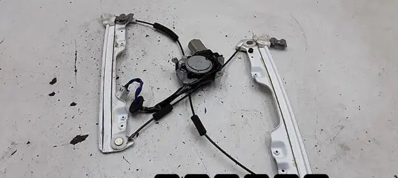 Nissan Murano Z50 Front door window regulator with motor 80730CA011