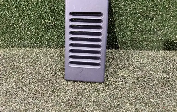 Rear air vent grill