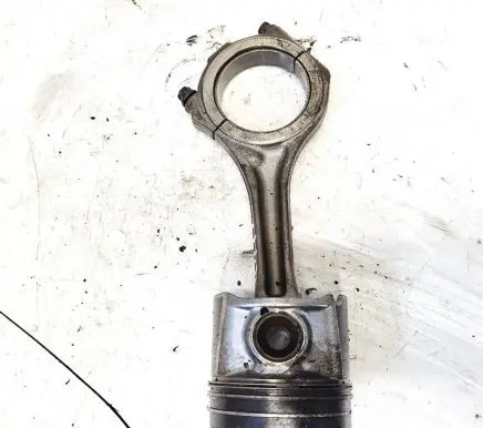 Audi A6 S6 C5 4B Piston with connecting rod