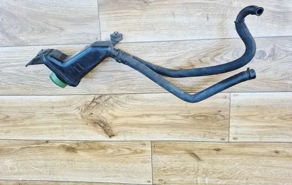 Audi A4 S4 B6 8E 8H Power steering fluid tank/reservoir 8E0422373