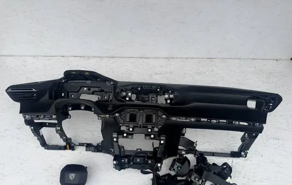 Peugeot 2008 II Airbag set