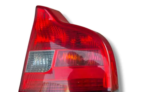 Volvo S80 Rear/tail lights 2VP008790-028 30735531