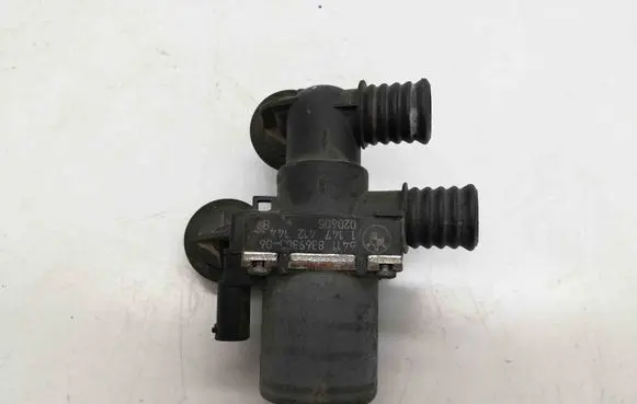 BMW X3 E83 Electric auxiliary coolant/water pump 8369805