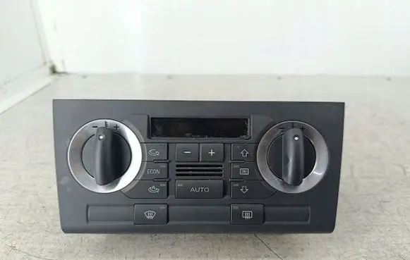 Audi A3 S3 8P Climate control/heater control trim 