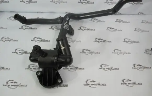 Volkswagen Tiguan Engine coolant pipe/hose 03L121065T