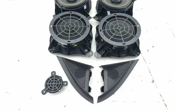 Peugeot 3008 III Audio system kit 9846560680 9852568380 9833037880