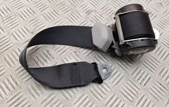 Toyota Verso Third row seat belt 735600F020B0 735600F020 6102947