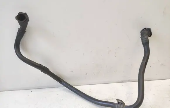Volvo V60 Breather/breather pipe/hose 31338885