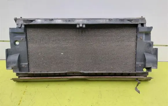 Volkswagen Transporter - Caravelle T4 Radiator set 701121207B
