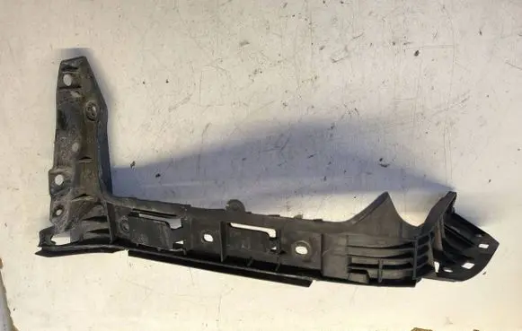 Volkswagen Multivan T5 Rear bumper mounting bracket 7H0807394C