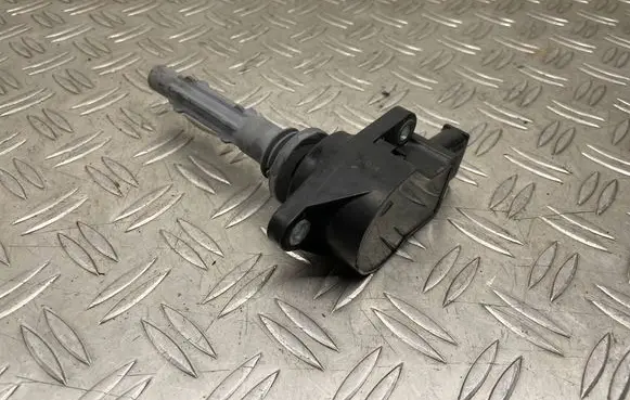High voltage ignition coil