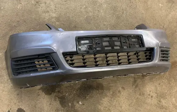 Opel Zafira B Front bumper