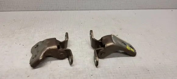 Toyota Avensis T250 Front door hinge set 