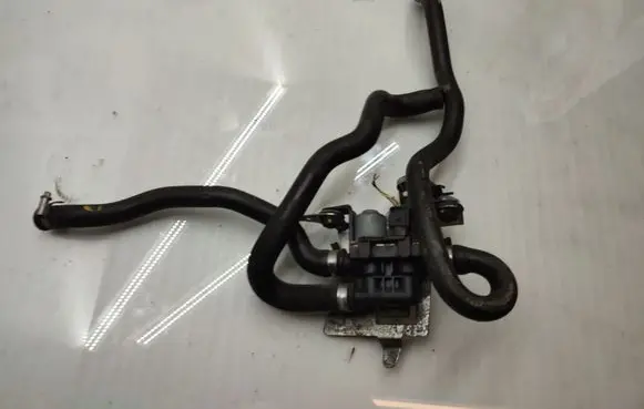 Coolant heater control valve