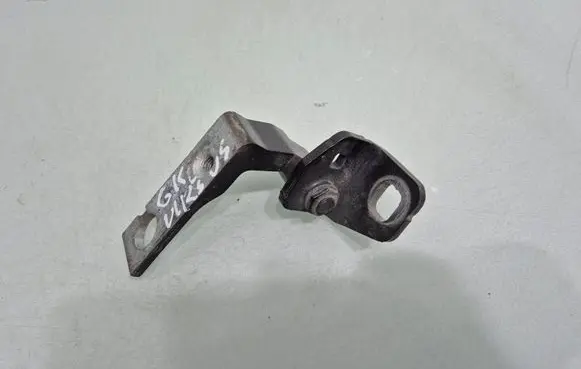 Ford Focus Rear door upper hinge 