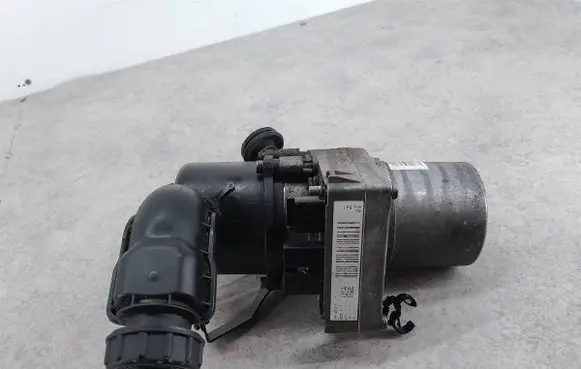 Peugeot 508 Power steering pump