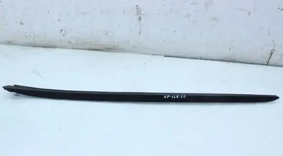 KIA Ceed Windshield trim 86133J7000