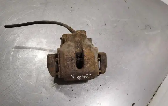 BMW X5 E53 Front brake caliper