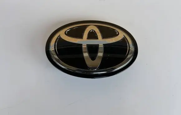 Toyota Corolla E210 E21 Manufacturer badge logo/emblem 9097502124 MI041827