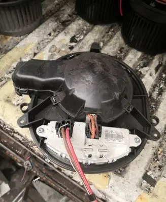 BMW 1 F20 F21 Heater blower motor/fan resistor 9276112 10C123240970