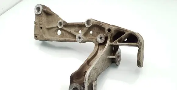 Volkswagen Touran II Front subframe 1K0199296F