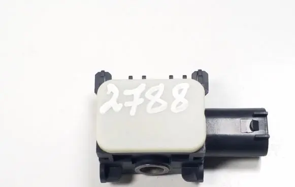 Mercedes-Benz R W251 Sensor A0038202826