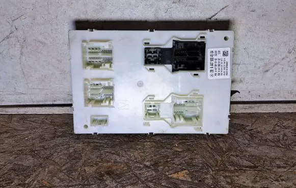 Mercedes-Benz Vito Viano W447 Comfort/convenience module A4479004504 A4479010102 A4479025102